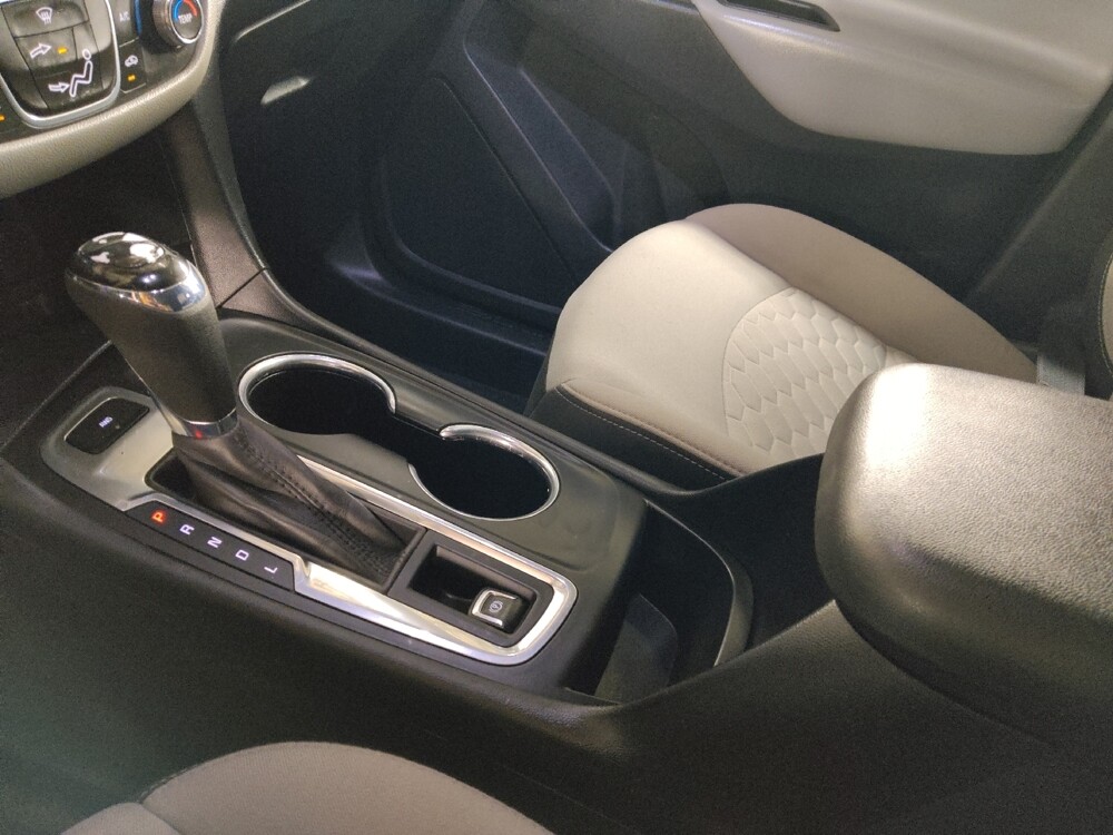 2020 Chevrolet Equinox in Knoxville, TN 37923 - 18134449 26