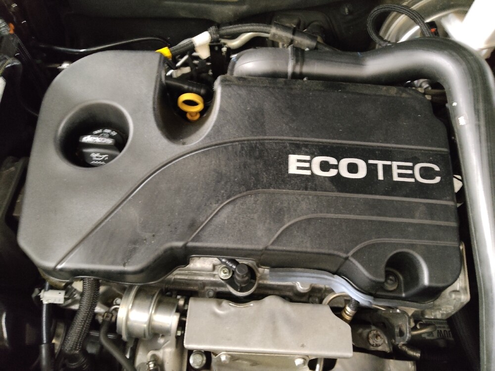 2020 Chevrolet Equinox in Knoxville, TN 37923 - 18134449 30