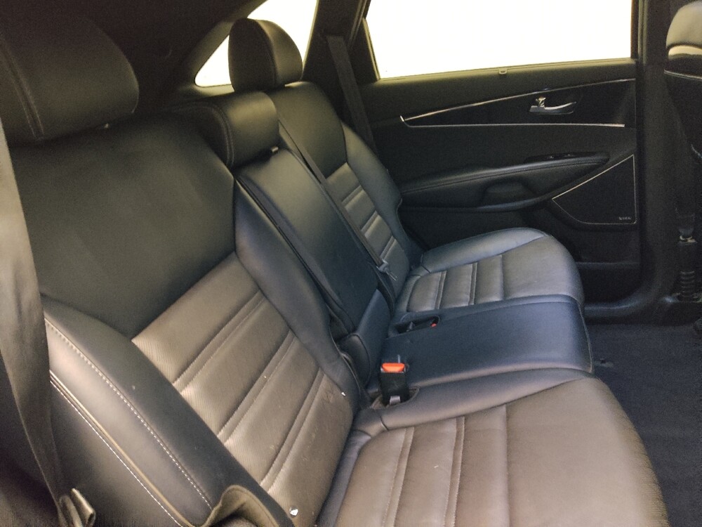 2017 Kia Sorento in Morrow, GA 30260 - 18134457 19