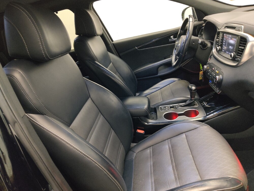2017 Kia Sorento in Morrow, GA 30260 - 18134457 21
