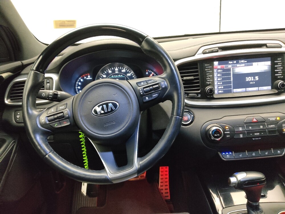 2017 Kia Sorento in Morrow, GA 30260 - 18134457 22
