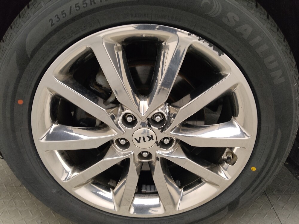 2017 Kia Sorento in Morrow, GA 30260 - 18134457 31