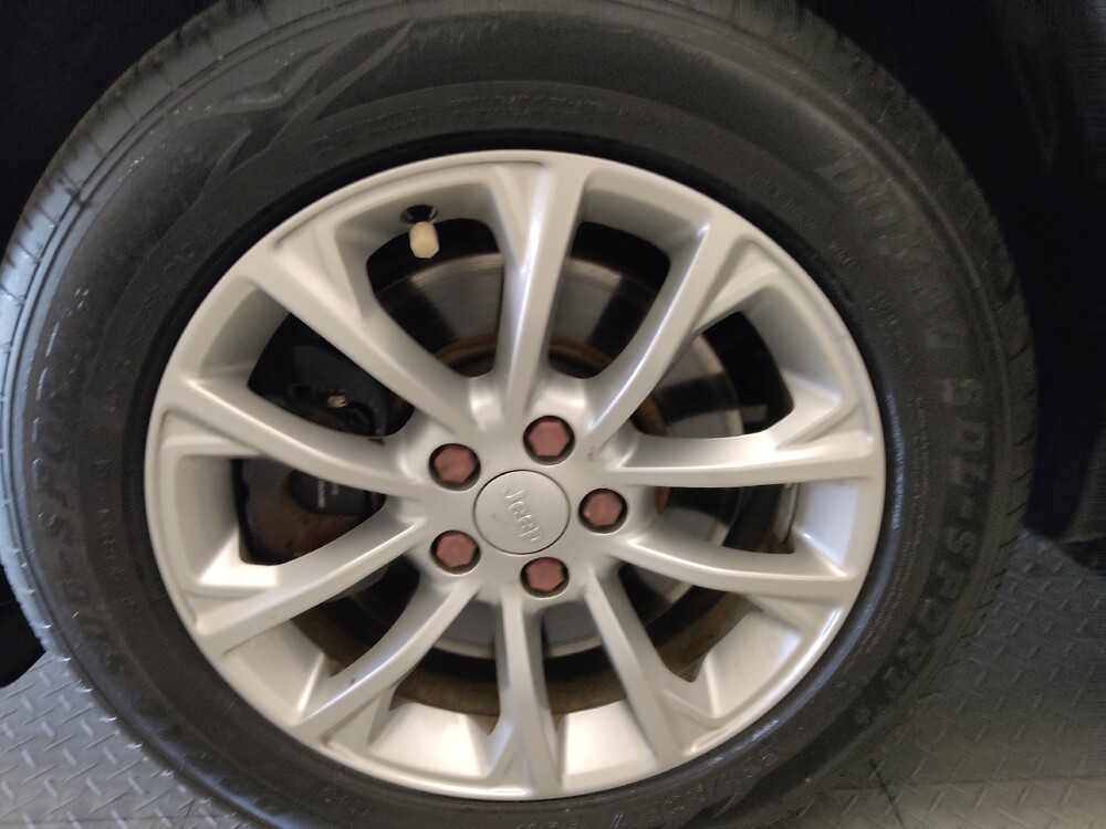 2019 Jeep Cherokee in Columbus, GA 31909 - 18134468 31