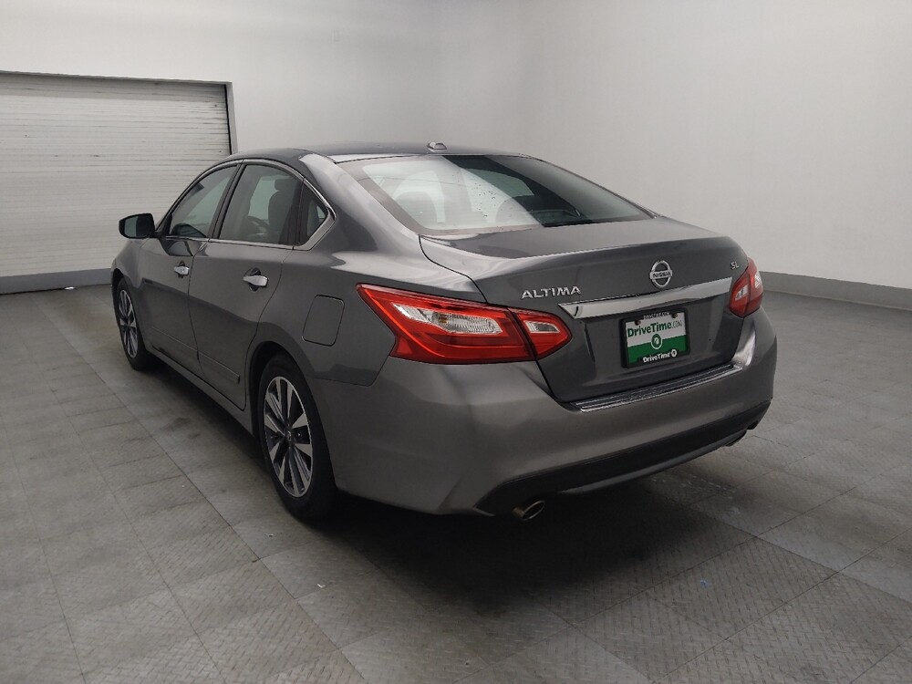 2016 Nissan Altima in Morrow, GA 30260 - 18134471 5