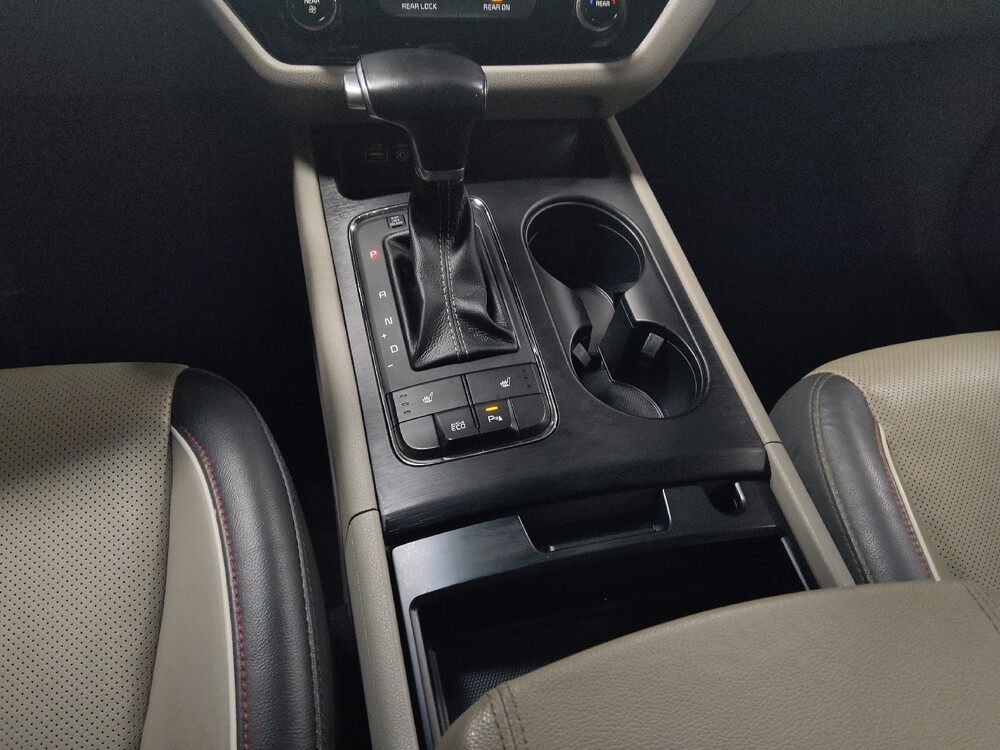 2018 Kia Sedona in Marietta, GA 30062 - 18134472 26