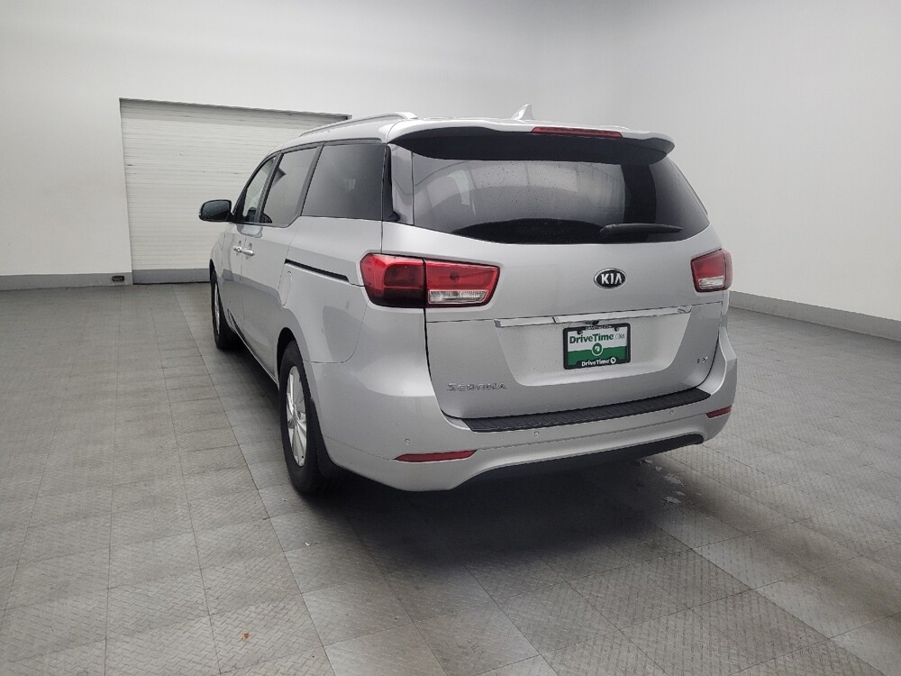 2018 Kia Sedona in Marietta, GA 30062 - 18134472 5