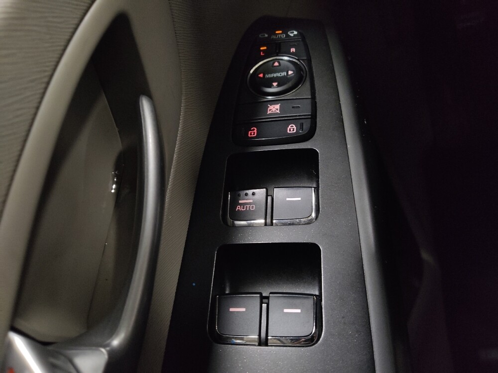 2018 Kia Sedona in Marietta, GA 30062 - 18134472 27