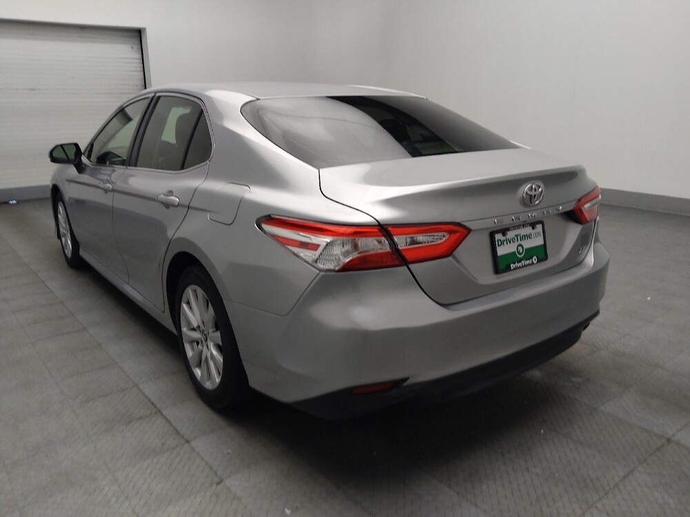 2018 Toyota Camry in Jackson, MS 39211 - 18134475 5