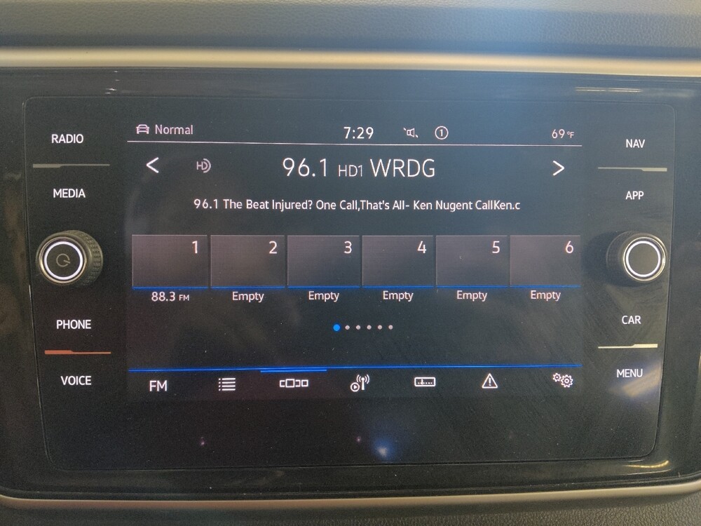 2021 Volkswagen Atlas in Marietta, GA 30062 - 18134476 25