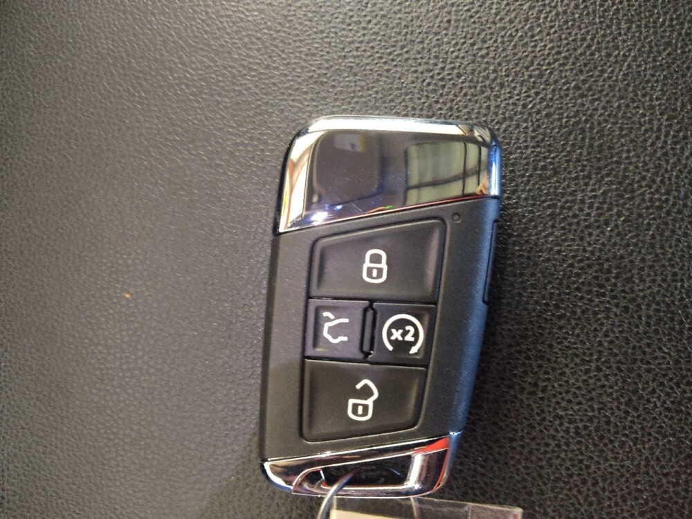 2021 Volkswagen Atlas in Marietta, GA 30062 - 18134476 32