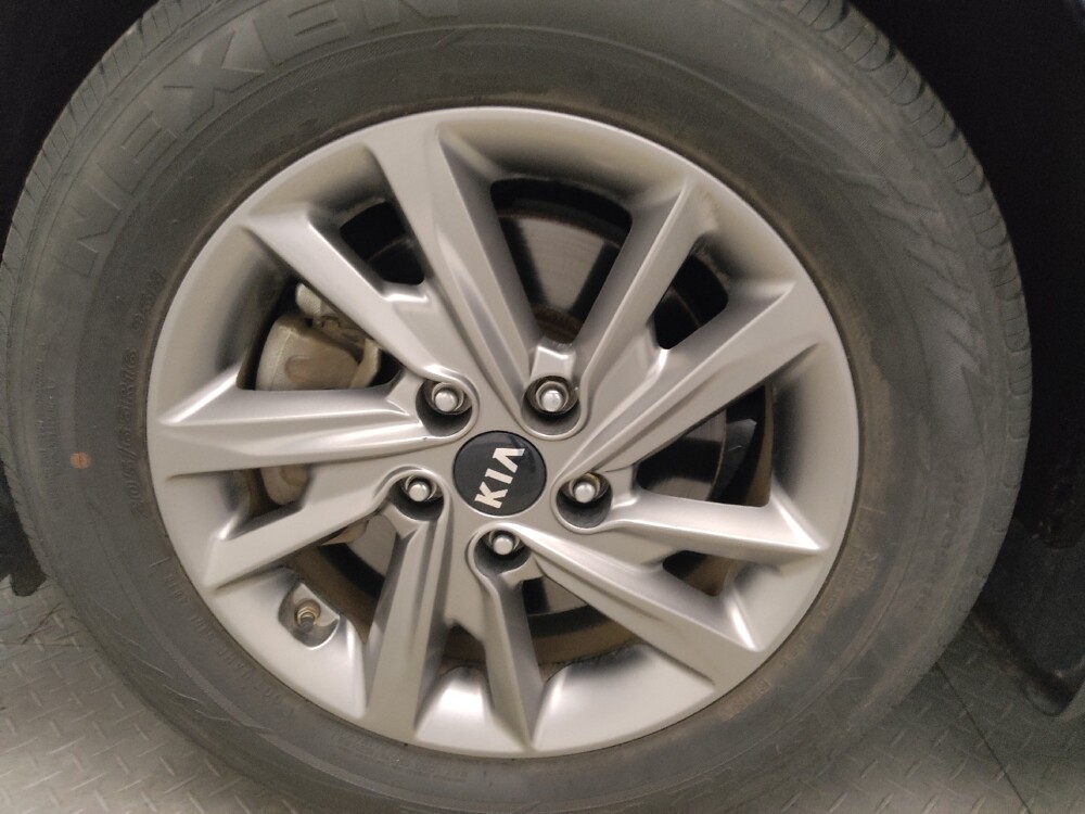 2019 Kia Optima in Morrow, GA 30260 - 18134481 31