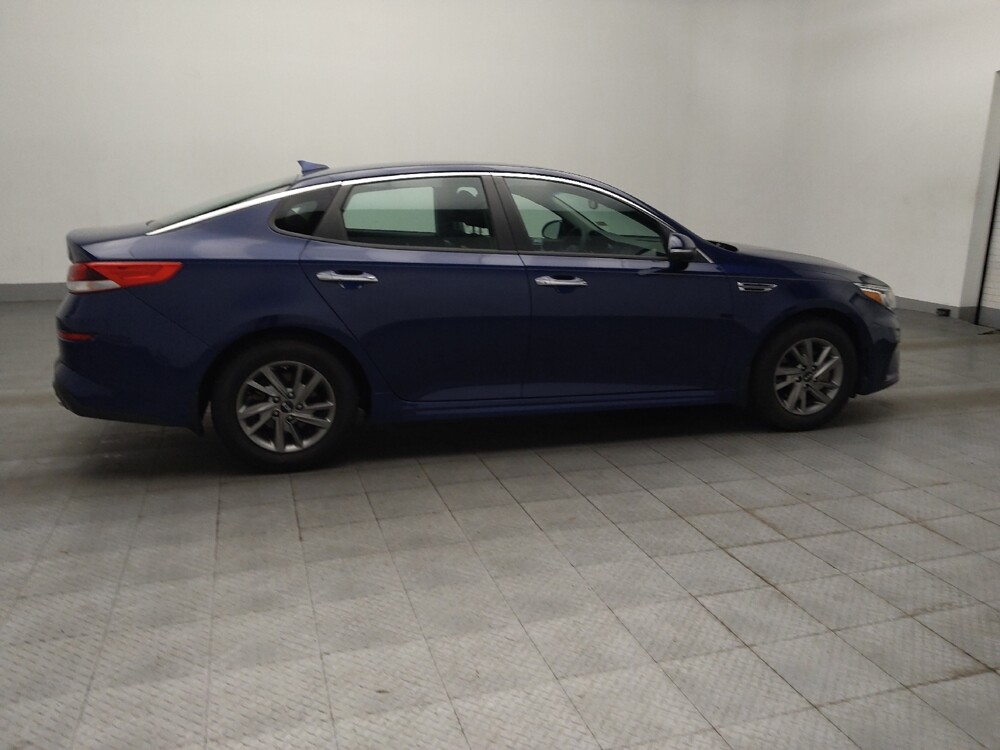 2019 Kia Optima in Morrow, GA 30260 - 18134481 10