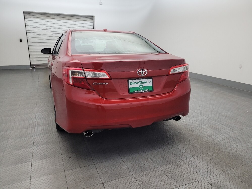 2014 Toyota Camry in Phoenix, AZ 85015 - 18134483 6