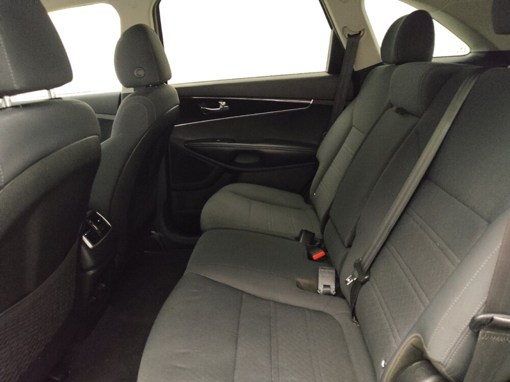 2020 Kia Sorento in Arlington, TX 76011 - 18134510 18