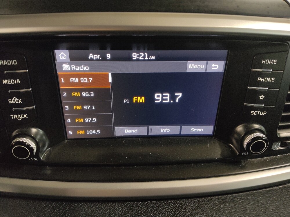 2020 Kia Sorento in Arlington, TX 76011 - 18134510 25