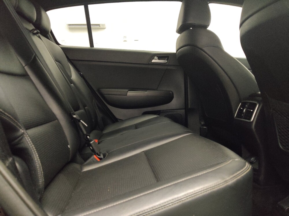 2020 Kia Sportage in Arlington, TX 76011 - 18134511 19