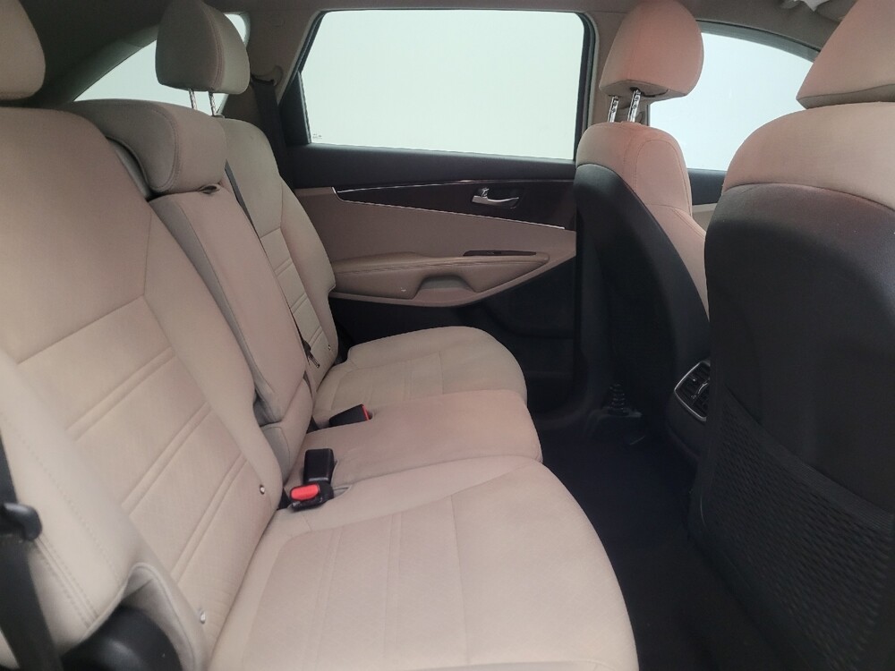 2018 Kia Sorento in Mesa, AZ 85210 - 18134518 19