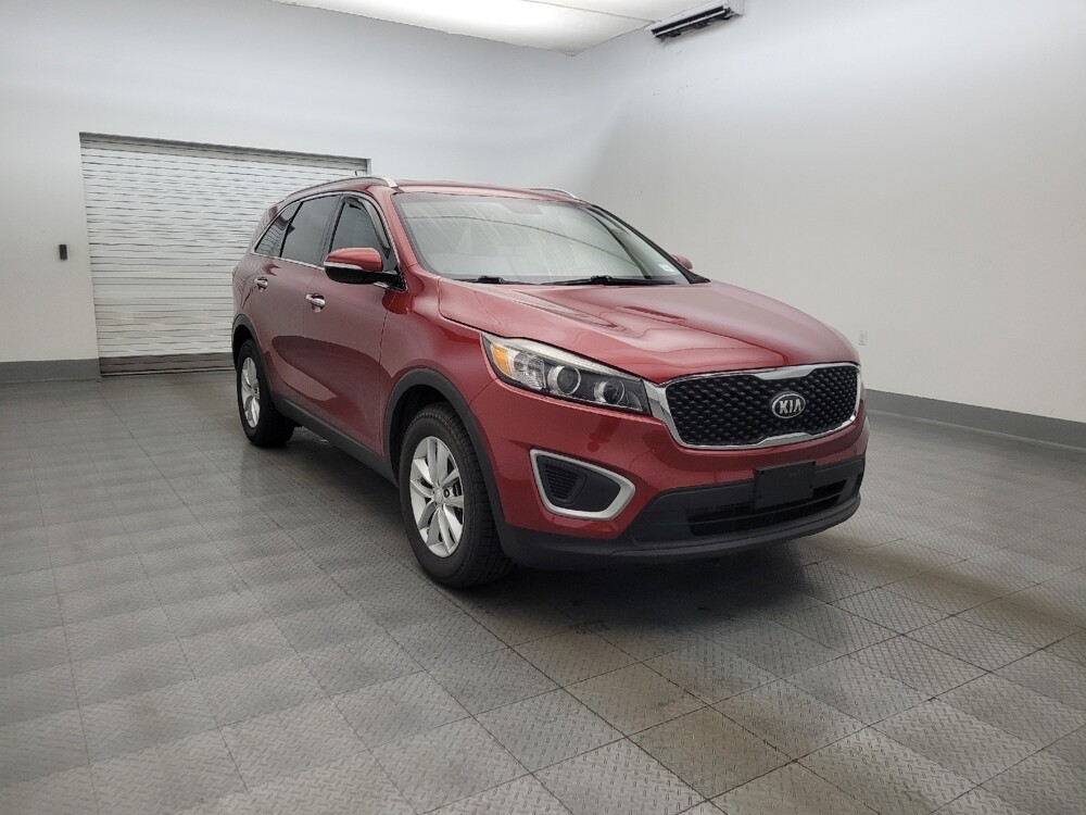 2018 Kia Sorento in Mesa, AZ 85210 - 18134518 13