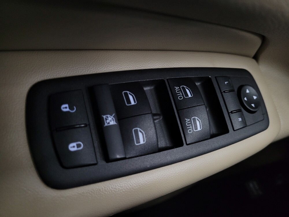 2016 Jeep Grand Cherokee in Las Vegas, NV 89104 - 18134520 27