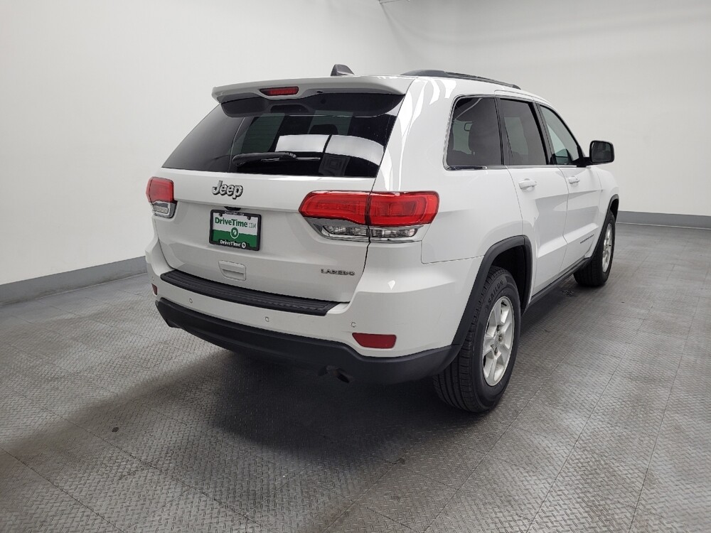 2016 Jeep Grand Cherokee in Las Vegas, NV 89104 - 18134520 9