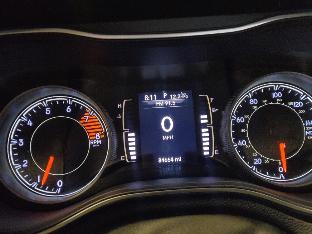 2019 Jeep Cherokee in Glendale, AZ 85301 - 18134522 23