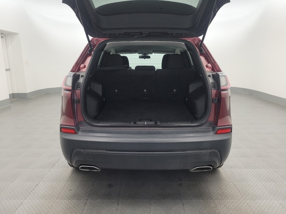 2019 Jeep Cherokee in Glendale, AZ 85301 - 18134522 29