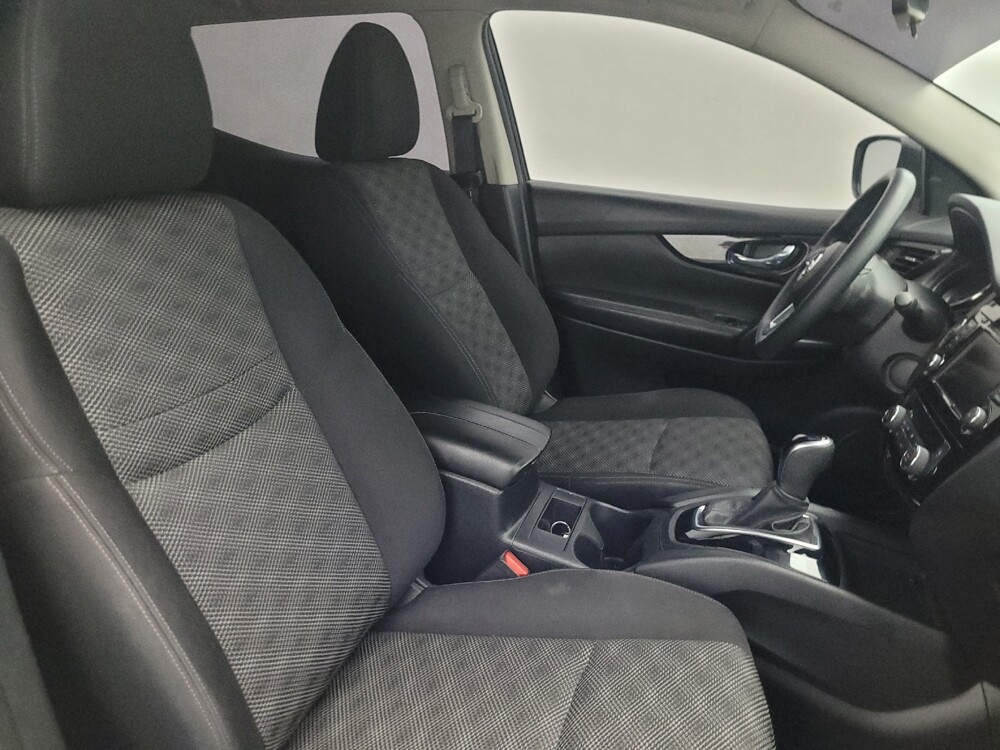 2019 Nissan Rogue Sport in Tucson, AZ 85705 - 18134523 21