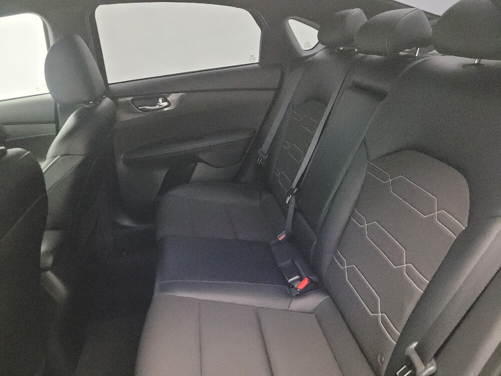 2023 Kia Forte in Chandler, AZ 85225 - 18134524 18