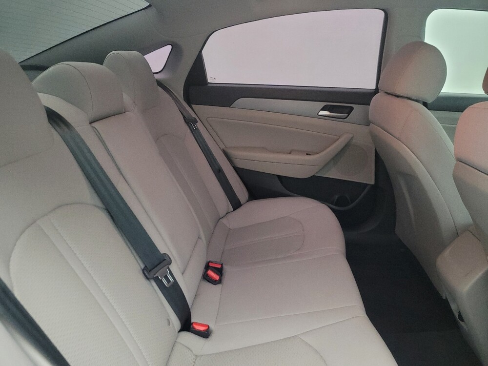 2018 Hyundai Sonata in Tucson, AZ 85705 - 18134525 19