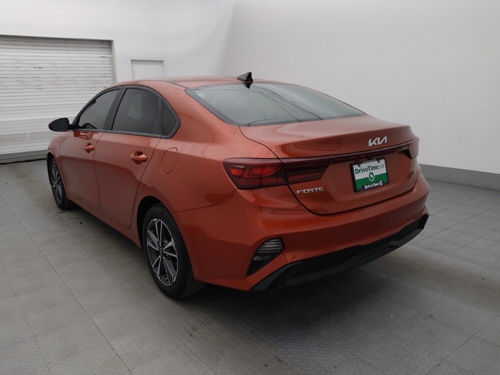 2024 Kia Forte in Fort Myers, FL 33907 - 18134527 5