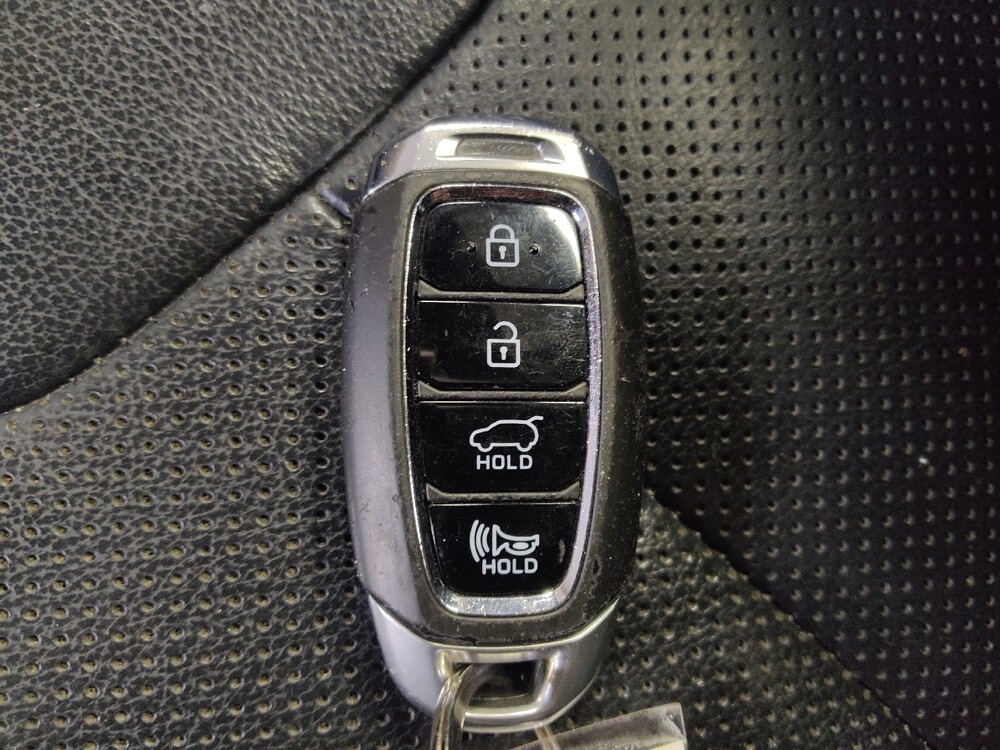 2019 Hyundai Santa Fe in Lakeland, FL 33815 - 18134528 32