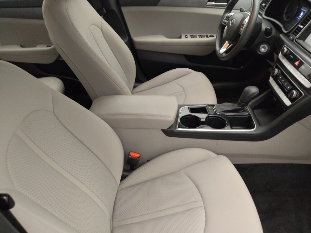 2019 Hyundai Sonata in Baton Rouge, LA 70816 - 18134539 21