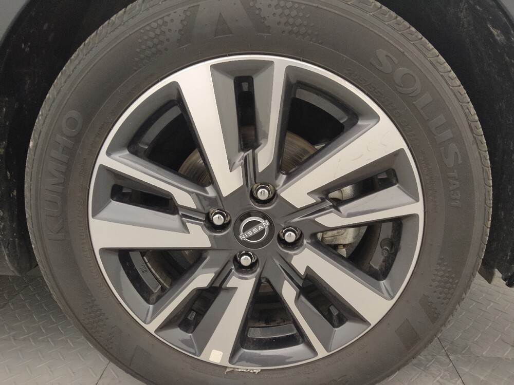 2025 Nissan Versa in Lakeland, FL 33815 - 18134545 31