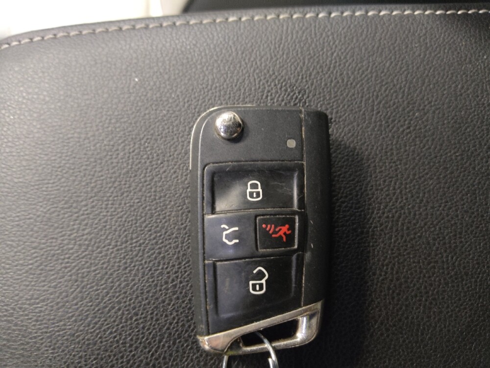 2021 Volkswagen Tiguan in Baton Rouge, LA 70816 - 18134547 32