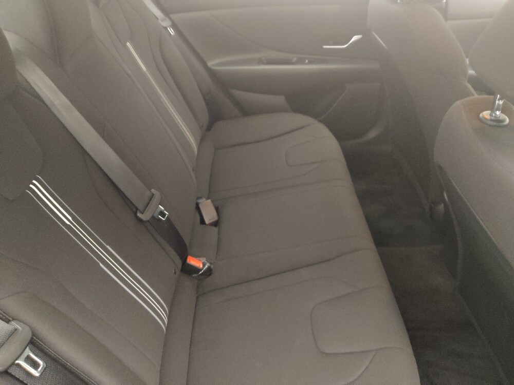 2023 Hyundai Elantra in Fort Myers, FL 33907 - 18134563 19