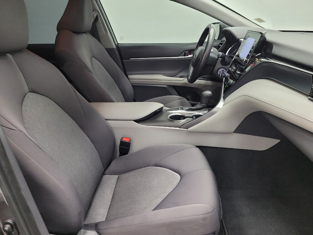 2023 Toyota Camry in Las Vegas, NV 89102 - 18134564 21