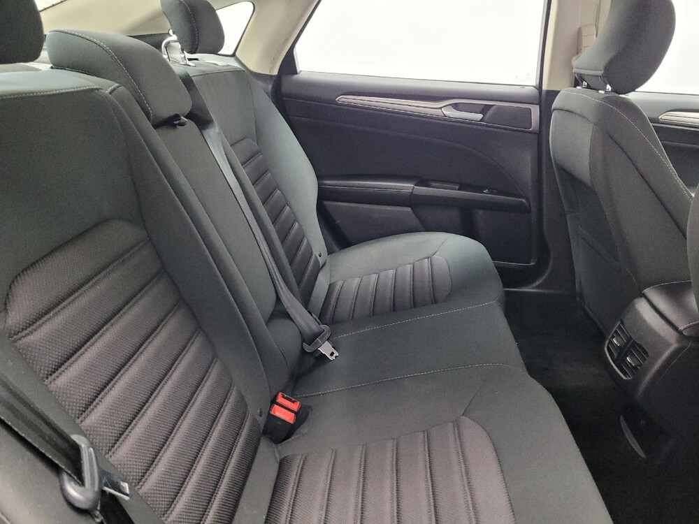 2017 Ford Fusion in Las Vegas, NV 89102 - 18134565 19