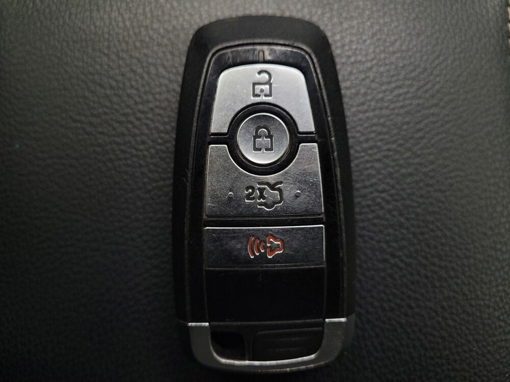 2017 Ford Fusion in Las Vegas, NV 89102 - 18134565 32