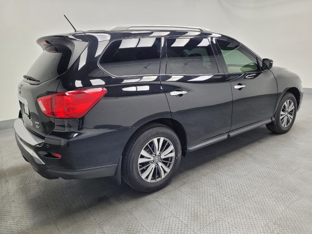 2017 Nissan Pathfinder in Las Vegas, NV 89102 - 18134570 10