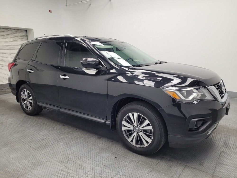 2017 Nissan Pathfinder in Las Vegas, NV 89102 - 18134570 11