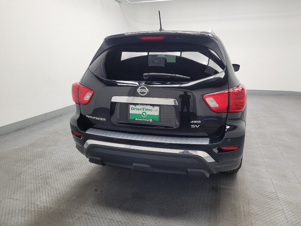 2017 Nissan Pathfinder in Las Vegas, NV 89102 - 18134570 7