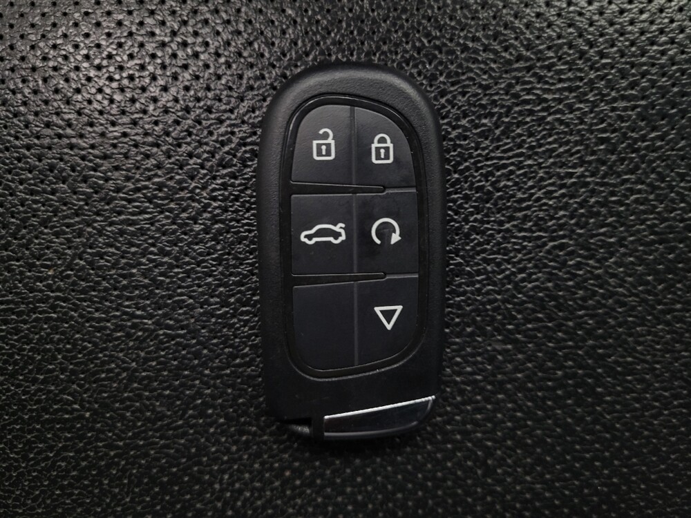 2022 Jeep Compass in Las Vegas, NV 89104 - 18134575 32