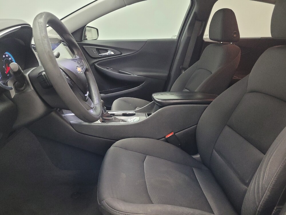 2021 Chevrolet Malibu in Las Vegas, NV 89104 - 18134576 17