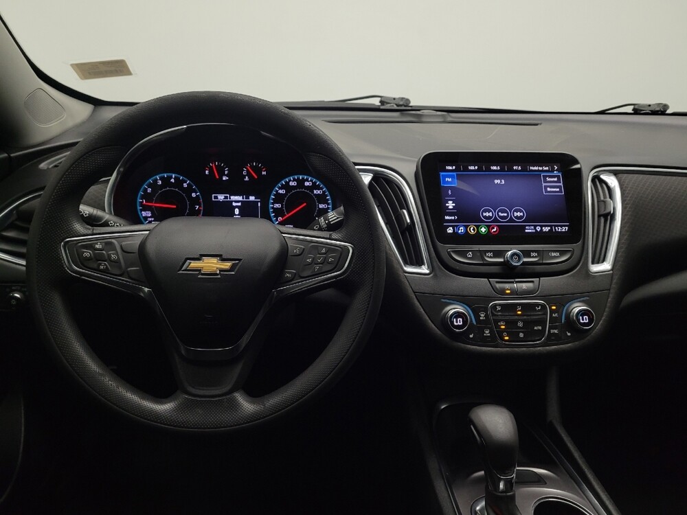 2021 Chevrolet Malibu in Las Vegas, NV 89104 - 18134576 22