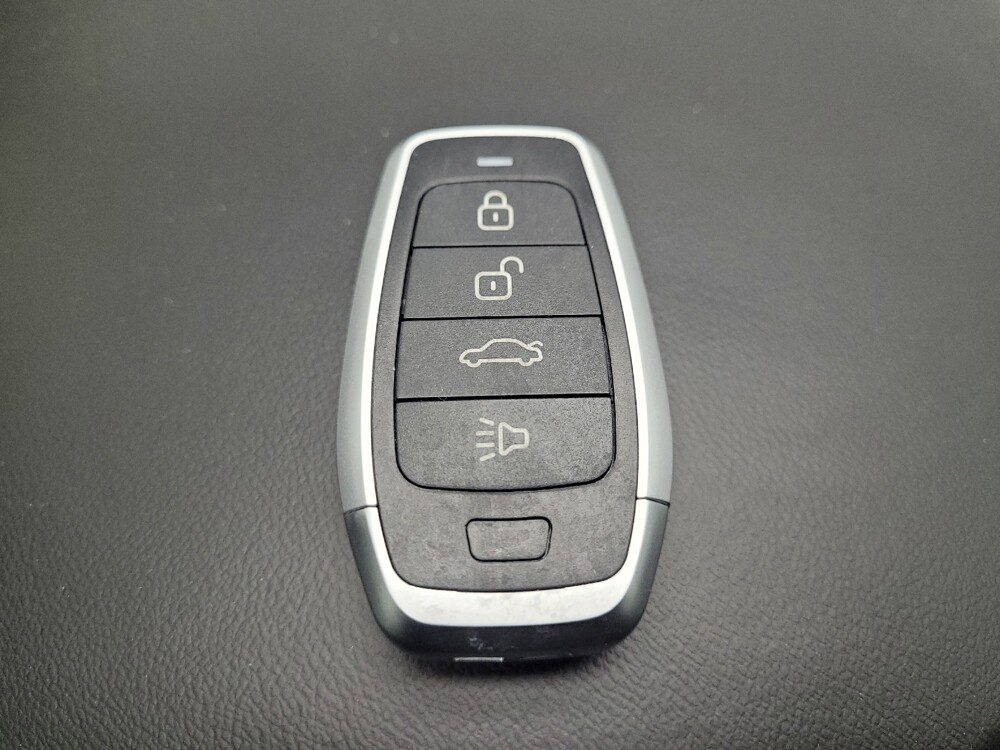 2021 Chevrolet Malibu in Las Vegas, NV 89104 - 18134576 32