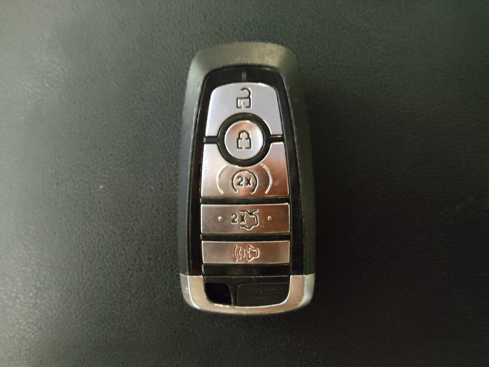 2017 Ford Edge in Conway, SC 29526 - 18134578 32