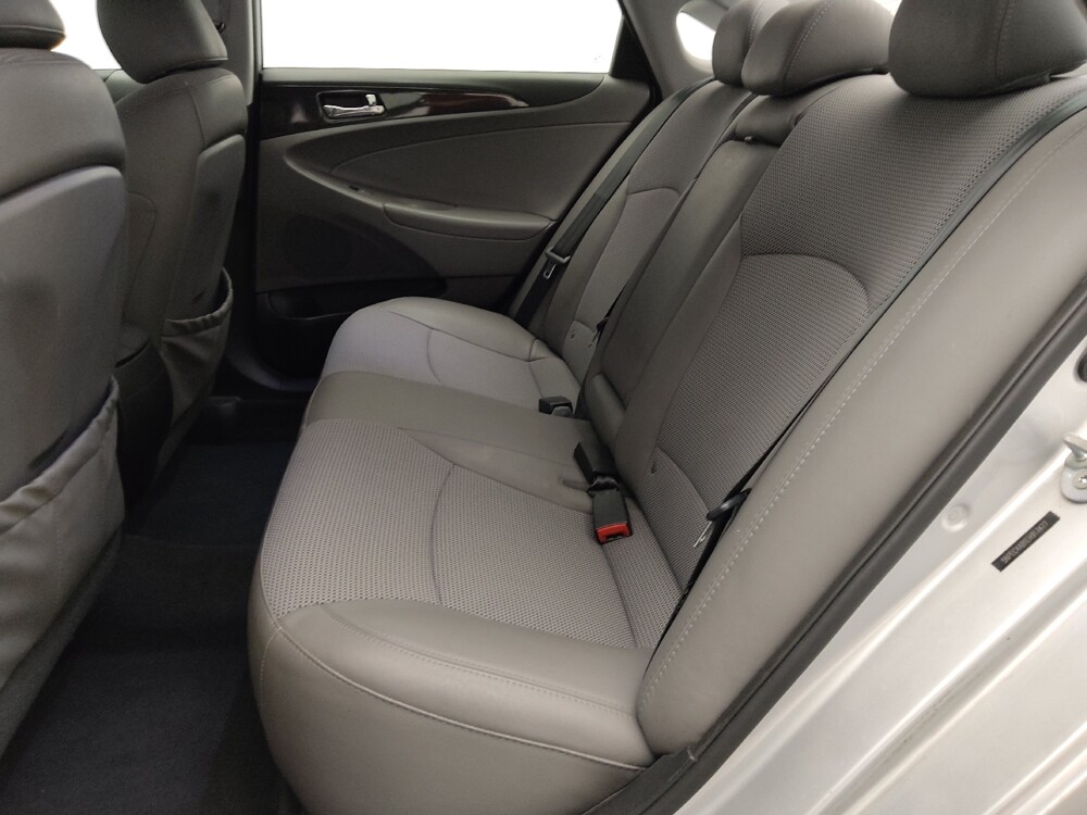 2014 Hyundai Sonata in Jacksonville, FL 32225 - 18134580 18