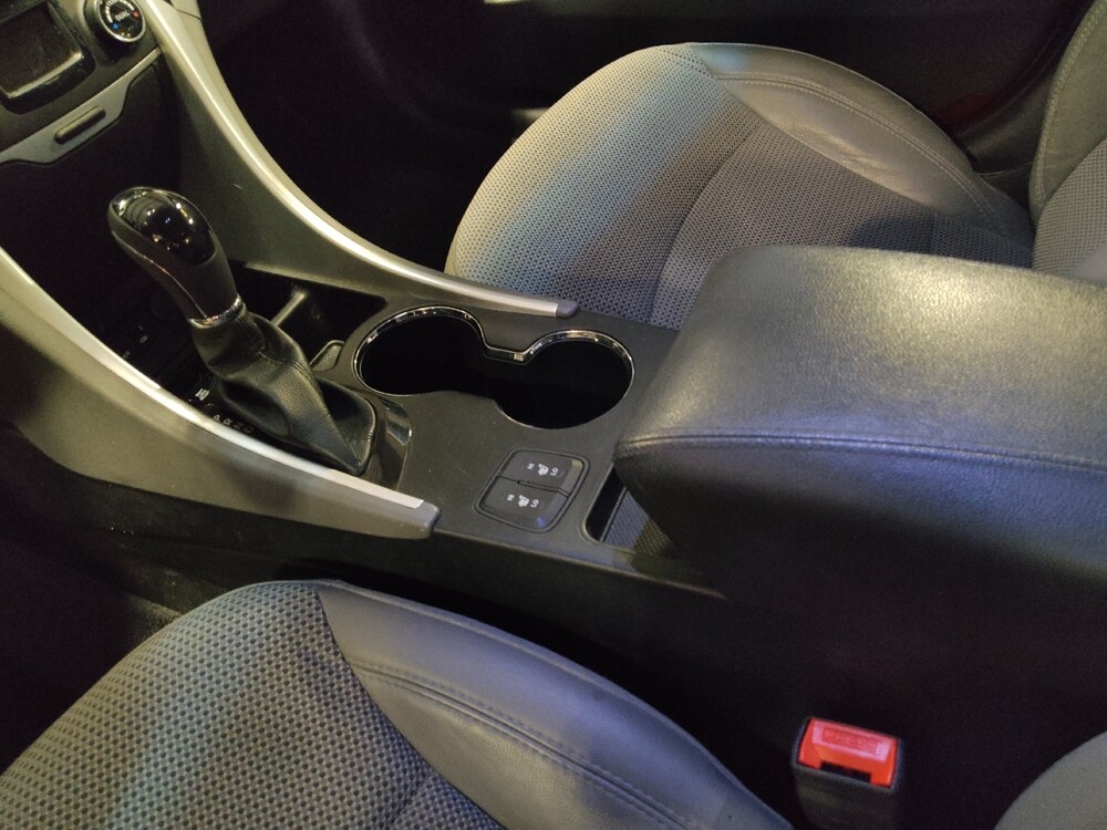 2014 Hyundai Sonata in Jacksonville, FL 32225 - 18134580 26