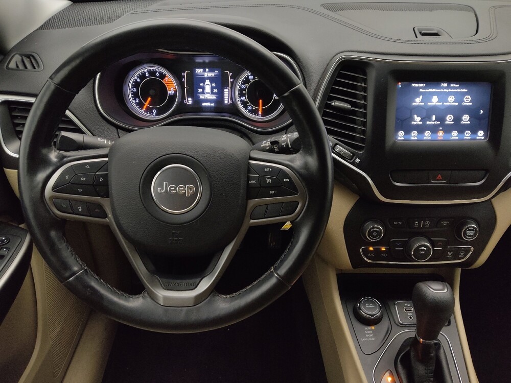 2019 Jeep Cherokee in Jacksonville, FL 32225 - 18134584 22