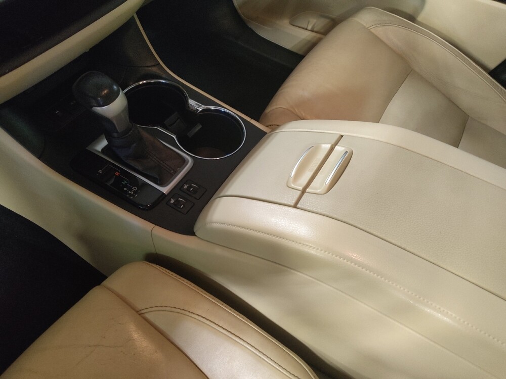 2018 Toyota Highlander in Pensacola, FL 32505 - 18134588 26